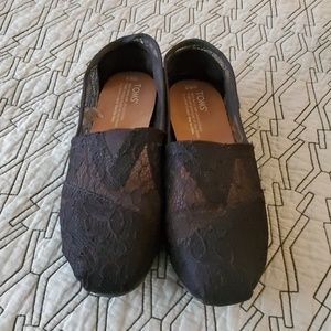 Toms Black Lace Flats